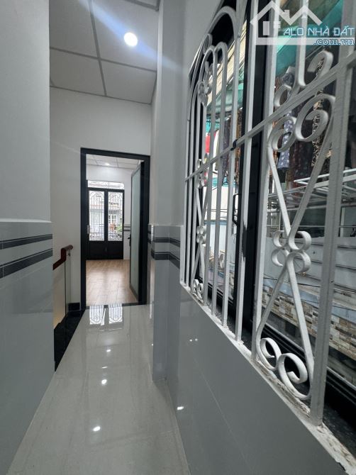 NHÀ ĐẸP LUNG LINH P5, Q8 - 3.4X8.5M - CHỈ 4.5 TỶ - 1