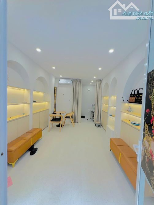 MTKD - VĨNH VIỄN Q10- 32M2 - 6 TẦNG - 9.x TỶ - 1