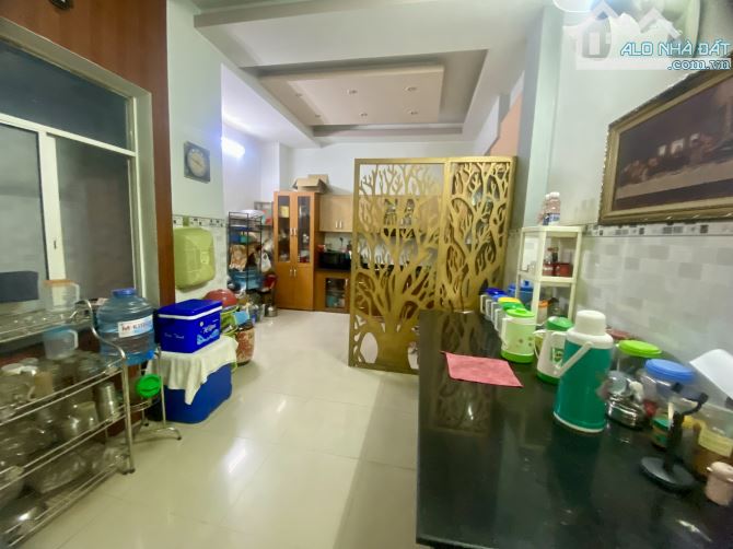 MẶT TIỀN VIP TÂN HƯƠNG - 5 TẦNG BTCT - NGAY AEON TÂN PHÚ - CHỈ 16.5 TỶ ! - 1
