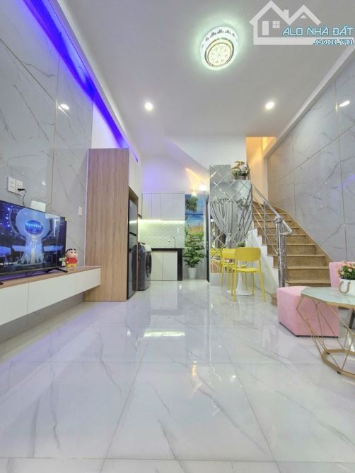 Nhà mới ngang khủng 4m, hẻm xe tải 7m, không quy hoạch lộ giới - 1