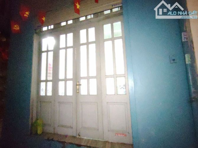 Bán Nhà Cấp 4 Bắc Cầu 2, Ngọc Thụy, Long Biên 35m2, giá 3,77 tỷ (Lô góc, ô tô đỗ gần) - 1