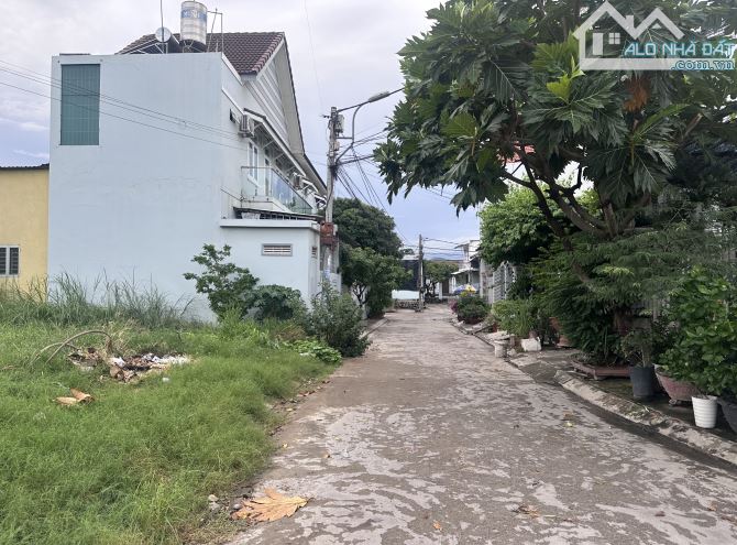 BÁN LÔ GÓC TT DIÊN KHÁNH - HẠ TẦNG ĐẦY ĐỦ - XÂY DỰNG TỰ DO. Giá 15,5tr/m2 - 4