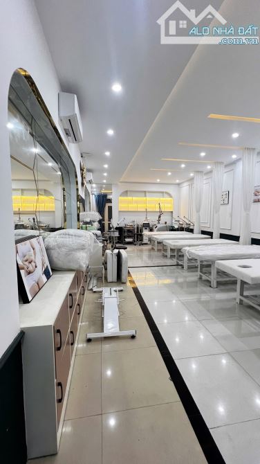 🔥 Nhà 4 tầng mặt tiền đường Điện Biên Phủ . Thanh Khê  - Hướng bắc - 1