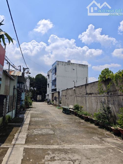 Đất bán - 2100m thổ cư - Thạnh Lộc 41 - phù hợp phân lô - Giá 99 tỷ TL - 1