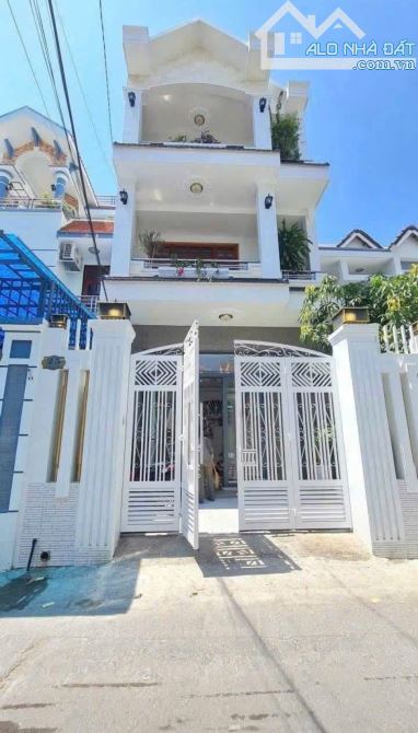- Nhà đẹp 3 tầng mặt tiền Trần Thị Tính nhà đẹp ạ - 1