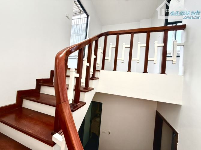 🏠Ngọc thụy, 🫱38m2, x 5 tầng, full nội thất.  giá  🫱7,85 tỷ, oto cách 15m, ngõ thông,sổ - 1