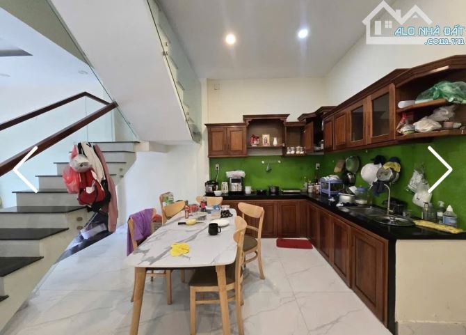 Nhà 3 tầng kiệt oto 5m Trần Đình Nam . DT:63m , ngang 5m50 . Sổ đẹp . Giá : 4tỷ150 TL - 1