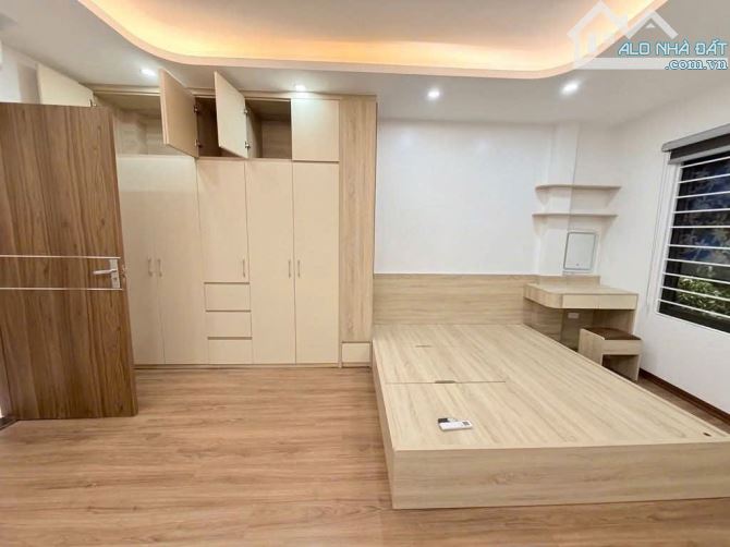 Bán nhà 44m², dân xây chắc chắn tại trâu quỳ gia Lâm, full nội thất xách vali về ở ngay - 1
