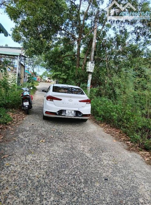 Bán lô đất diện tích rộng 180m sát quốc Lộ 1A- ngay cổng chào thôn Quang Châu - 1