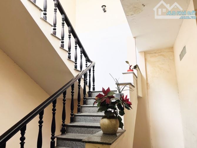 Bán nhà MT Lê Văn Hiến, 3 Tầng, 306m2(6x51), 15 phòng, chỉ 16.x tỷ - 1