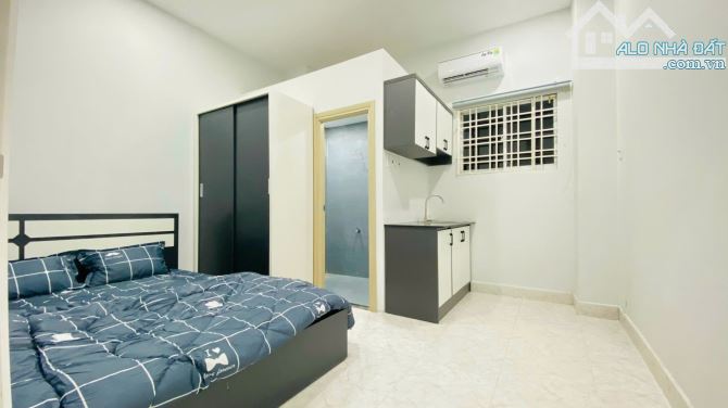 Căn hộ Studio full nội thất , Mặt tiền Vĩnh Hội , gần khu ẩm thực tại Q4 - 1
