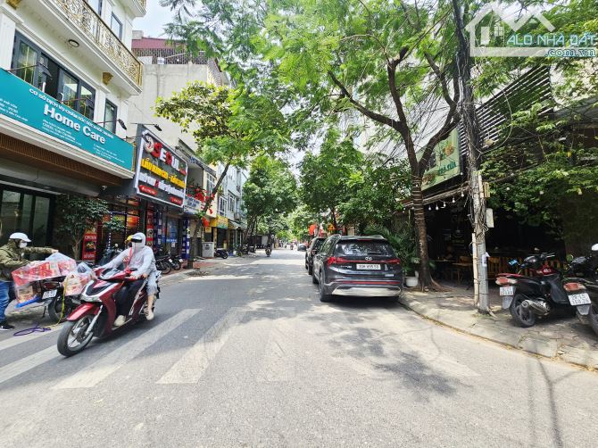 Bán nhà MP Phú Diễn 55mx5T, phân lô vỉa hè ô tô tranh, KD đắc địa, 18 tỷ. - 1