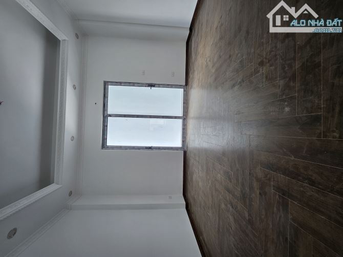 BÁN NHÀ MP CẦU BÂY - 7 TẦNG THANG MÁY - VỈA HÈ RỘNG - 2 MẶT THOÁNG - KD ĐỈNH - 1