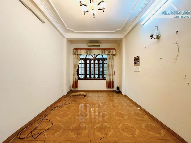 BÁN NHÀ 4 TẦNG Ô TÔ ĐỖ CỬA, KHU PHÂN LÔ QUÂN ĐỘI GẦN PHỐ TÔ VĨNH DIỆN – THANH XUÂN. - 1