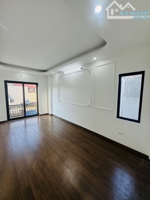 Hiếm! Nhà lô góc Lê Quang Đạo xây mới 45m² x 5T, thang máy, ô tô gần – giá chỉ 10,35 tỷ - 1