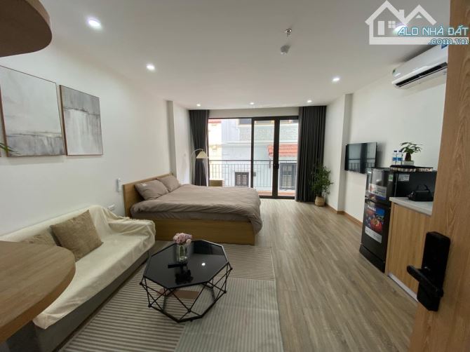 CHÍNH CHỦ BÁN NHÀ LẠC LONG QUÂN 130m2 8 TẦNG LÔ GÓC DT 2 tỷ view hồ Tây - 1