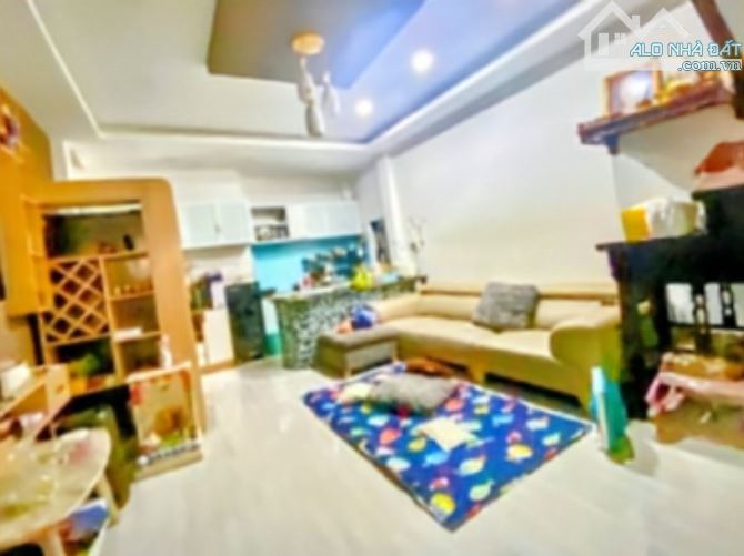 94 M2 - 3 TẦNG - 9.9 TỶ - XE HƠI VÀO NHÀ - ÂU DUONG LÂN Q.8 TP.HCM - 1