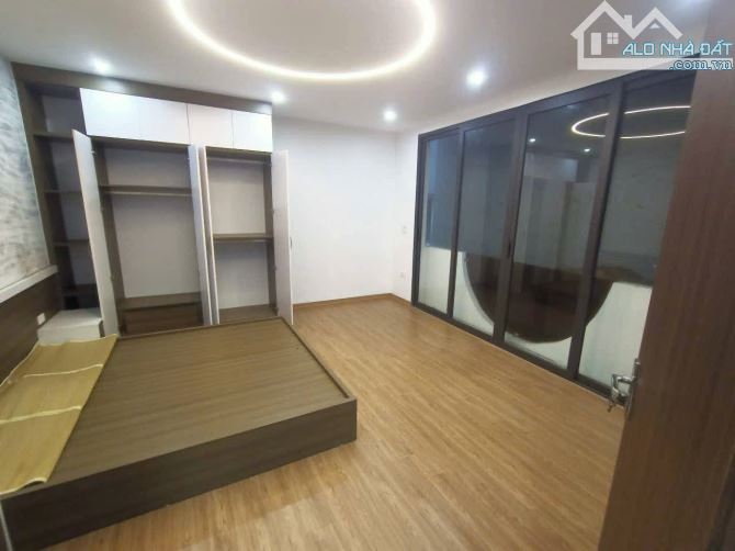 Cho thuê NHÀ ĐẸP - MỚI XÂY Mễ Trì Thượng, Nam Từ Liêm 45m x 5T giá 18 triệu, full đồ - 1