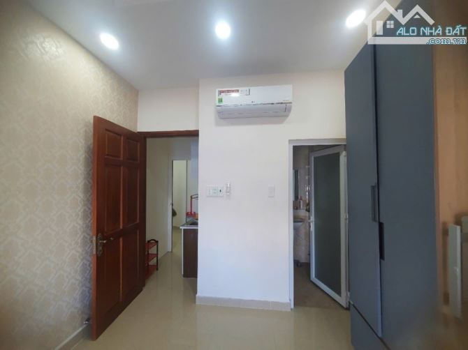 NHÀ BÁN: HXH, QL13, 80M2, 5 TẦNG, MỚI TOANH_ DÒNG TIỀN GẦN 30TR/TH_GIÁ 6,9 TỶ - 1