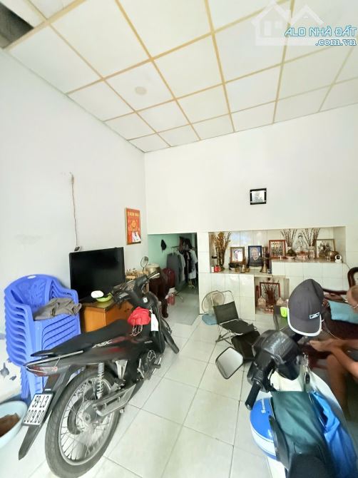 Bán nhà lô góc mặt tiền Dương Bá Trạc phường 1 Quận 8, 4x15m 55m2 chỉ 7,95 Tỷ - 1