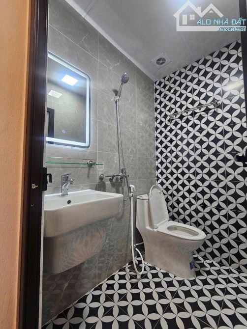 BÁN TOÀ NHÀ CHDV NHẬT TẢO, CIPUTRA, 7 TẦN – 33 PHÒNG FULL NỘI THẤT – DÒNG TIỀN 150TR/THÁNG - 1