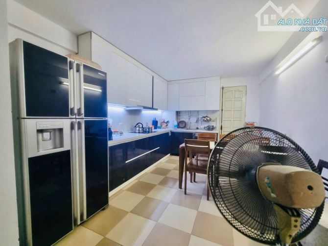 Cho thuê nhà nguyên căn 4 tầng full đồ, Ngọc Thụy - 50m², 3 ngủ - 10 triệu/tháng - 1