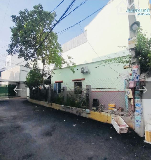Giá: 5,3 tỷ (có thương lượng) Diện tích: 42,3 m² (ngang 6,4m × dài 7,06m). - 1