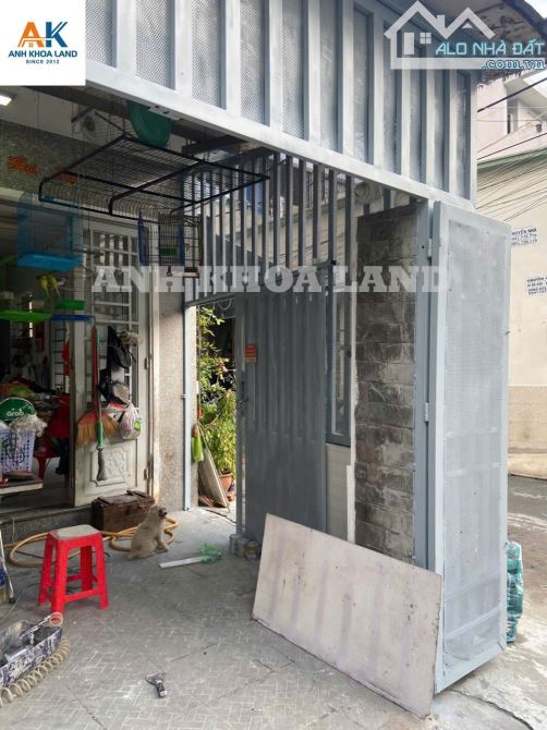 Bán gấp căn góc 4 tầng vị trí trung tâm Hiệp Bình Chánh - Hẻm xe hơi tận cửa - 1