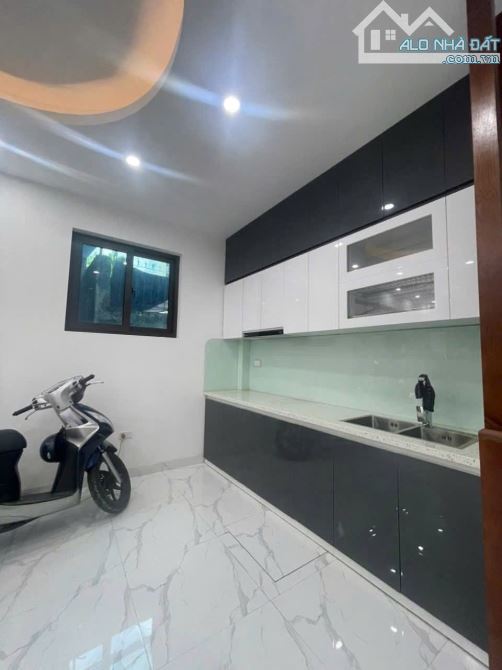 Nhà Xuân Đỉnh 44m 6 tầng thang máy nhập khẩu, nội thất đẹp, về ở ngay - 1