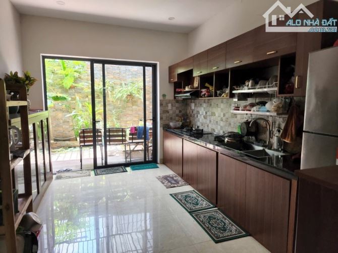♥ Kiệt 5m sát Chế Lan Viên đi bộ tắm Biển, 130m2, 4 tầng, 2 mặt thoáng, 7PN, 16.5 tỷ - 1