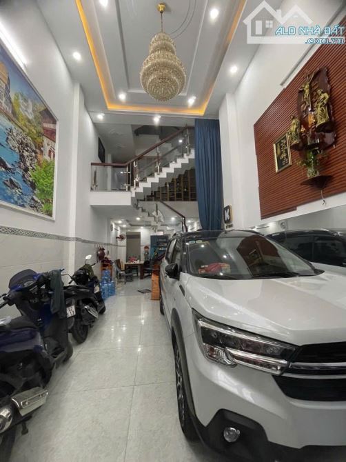 Bán nhà 5 tầng Liên khu 10-11 ngay khu VIP Phan Anh, ô tô ngủ trong nhà, 64m2,chỉ 6,99 tỷ - 1