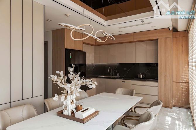 NHÀ ĐẸP XUÂN THỦY 37M² – 5 TẦNG – MT 4.5M – 3 PHÒNG RỘNG – GIÁ 8.1 TỶ – NGÕ NÔNG GẦN PHỐ - 1