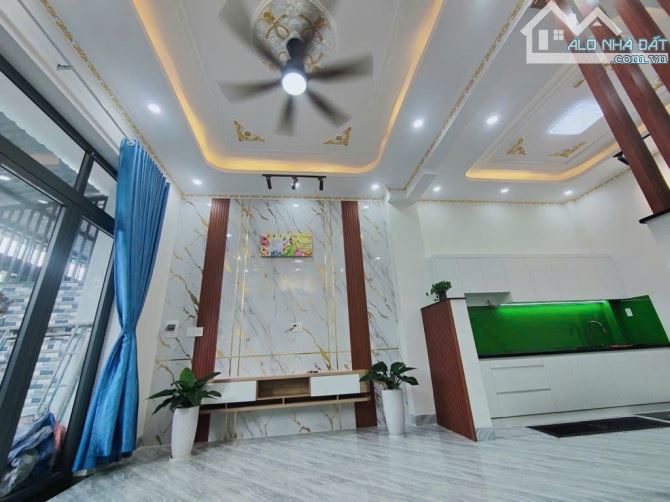 Bán nhà Bình Chiểu 55m2 giá 4.4 TỶ. Phân khúc tốt nhà đẹp giá siêu hơi LH ngay để thêm tt - 1