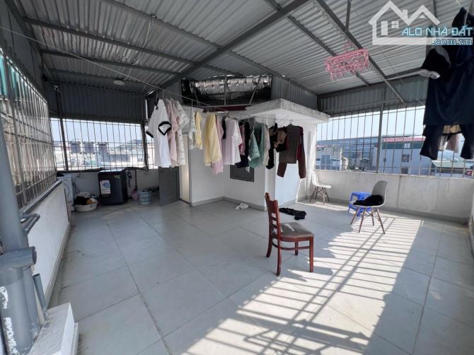 TOÀ CHDV MỄ TRÌ THƯỢNG - MẶT TIỀN BỀ THẾ - NGÕ TO RỘNG - 1 NHÀ RA Ô TÔ TRÁNH KINH DOANH SẦ - 1