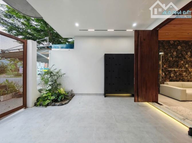 Bán nhà 3 tầng Lê Văn Thủ - Nam Việt Á, Đà Nẵng - 1