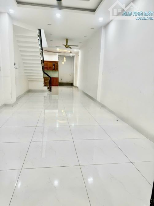 4 × 18 MẶT TIỀN ĐƯỜNG 8M - GÒ VẤP 2 TẦNG - LÊ VĂN THỌ - nhỉnh 11 TỶ - 1