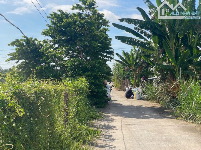 🌟 SIÊU PHẨM gần 1100m2 ĐẤT PHƯỚC HẢI – GIÁ CHỈ 4 TỶ 🌟  📍 Vị trí: Khu biệt thự Phan Gia - 1