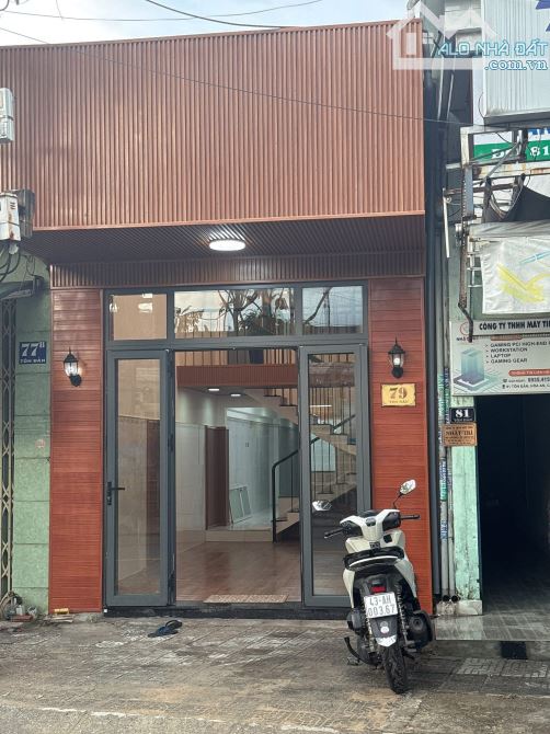 🔥 Nhà gác đúc mặt tiền đường 7m5 Tôn Đản  - Dt 70m2 hướng tây nam - 1