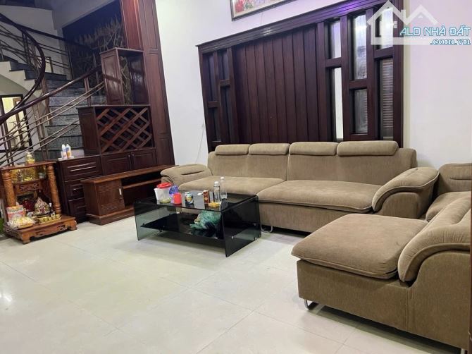🏡 NHÀ 3 TẦNG SƠN TRÀ - MẶT TIỀN ĐƯỜNG 10M5 CỰC ĐẸP – 100M² CHỈ 11,5 TỶ - 1
