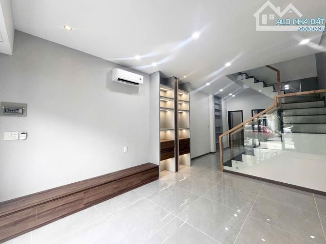 Nhỉnh 5tỷ TL_Bán nhà 1trệt 1lầu  104m² sát đường Hà Huy Giáp P Quyết Thắng Cũ, Trấn Biên - 1
