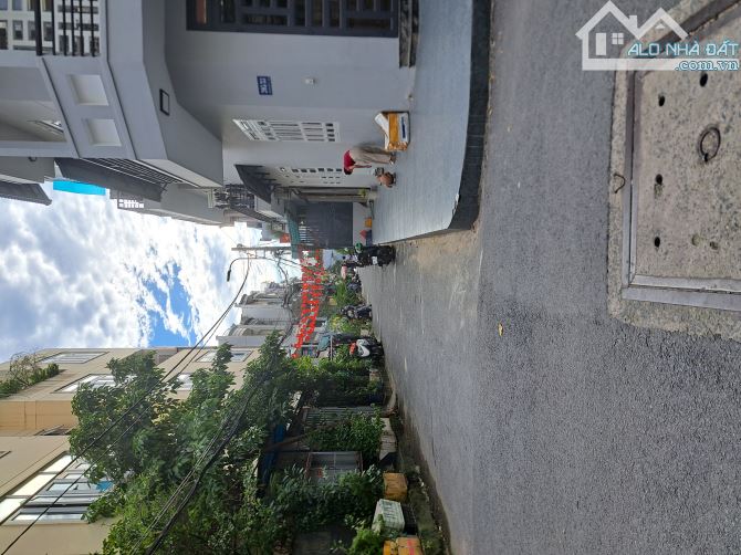 Phạm Văn Chiêu - Gò Vấp - 96m2 - 3 Tầng - 10.8 tỷ - Lô góc hẻm Ô tô - Hoàn công - SHR - 1