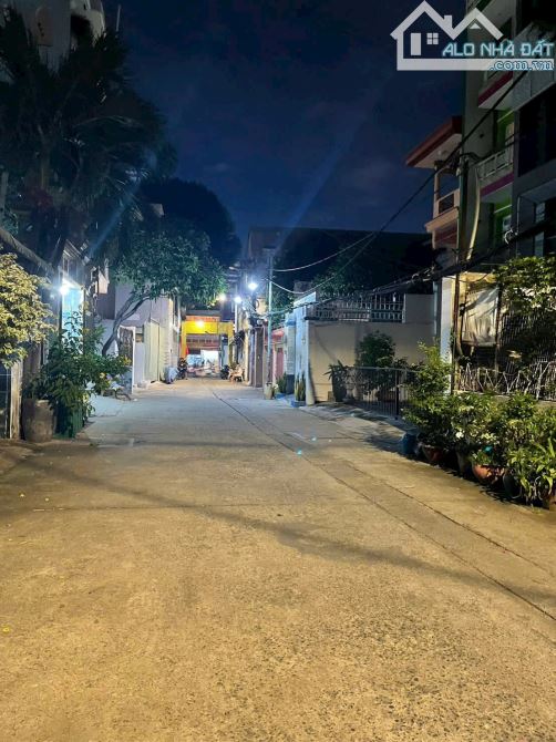 🔥🏘DIỆN TÍCH TO Ô TÔ QUAY ĐẦU - KHU VIP LÊ ĐẠI HÀNH -155M2 - 4x38M - 3 TẦNG  - CHỈ 17.5 T - 1