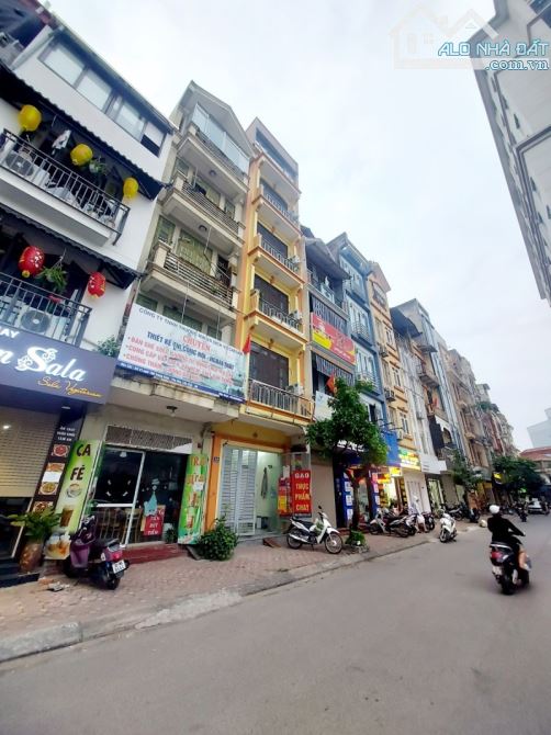 Bán gấp Tòa nhà phố LÊ VĂN LƯƠNG, THANH XUÂN, 120m, 8T, MT 22m,, Kinh Doanh, Nhỉnh 70 tỷ. - 1