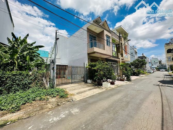 Bán đất khu Lộc Vừng phường Bửu Hòa chỉ 3ty190 - 1
