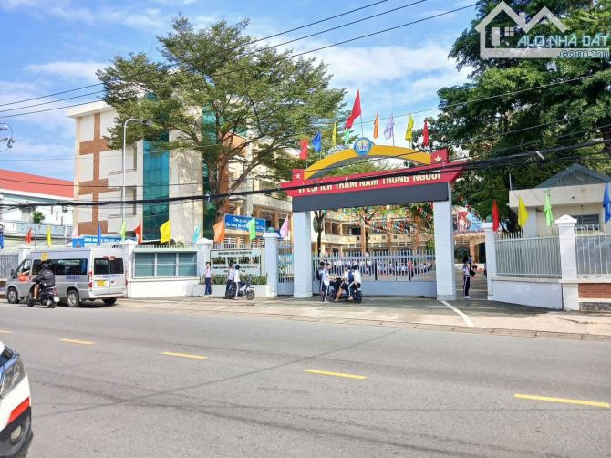 Bán nhà mặt tiền đường Bùi Trọng Nghĩa Trảng Dài 5x35 - 7,7 tỷ - 1