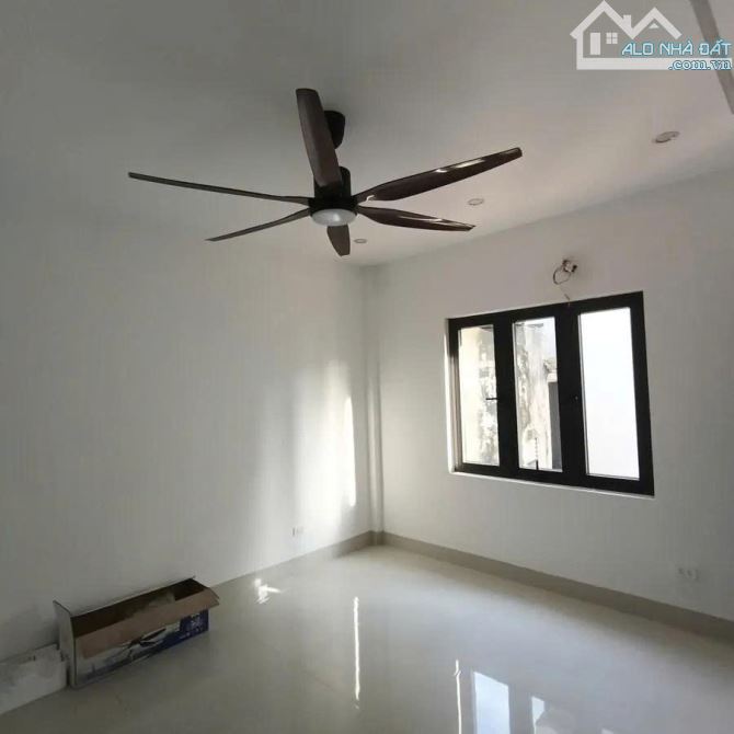 Hiếm nhà đẹp 5 tầng mặt phố Bà Triệu, 64m2, MT 4.6m, thang máy, kinh doanh tốt, giá 28.5 - 1