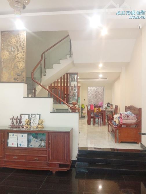 Bán NHÀ ĐẸP QUẬN 8 -  KHU TDC CẢNG SÔNG PHÚ ĐỊNH - EHOME 3 - 1