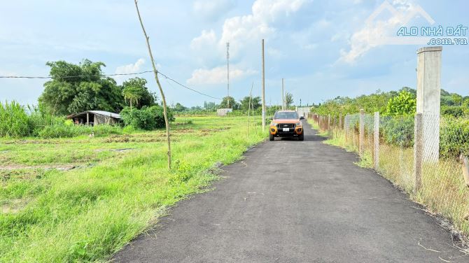 F0 NGAY ĐƯỜNG VƯỜN HOA CỔNG KHU CÔNG NGHIỆP ĐẤT ĐỎ - BRVT 🌈🌈🌈DT  5x36m - 180m2  - 80m2 - 1