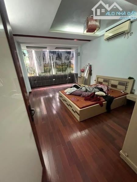 BÁN NHÀ HOÀNG ĐẠO THÀNH – NHÀ ĐẸP Ở NGAY - 4 tầng - 6.8 tỷ - 1