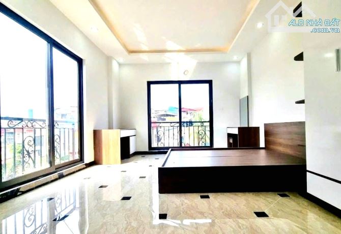 Bán Nhà TT Văn Điển 46m×5 tầng ô tô đỗ, giá hơn 6 tỷ - 1